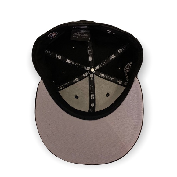 New York Yankees Embroidered baseball Cap - Picture 7 of 8